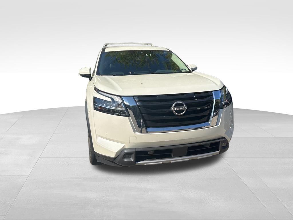 used 2023 Nissan Pathfinder car, priced at $33,265