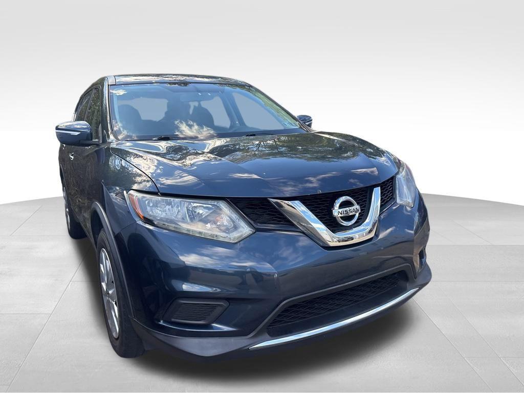 used 2015 Nissan Rogue car, priced at $9,469