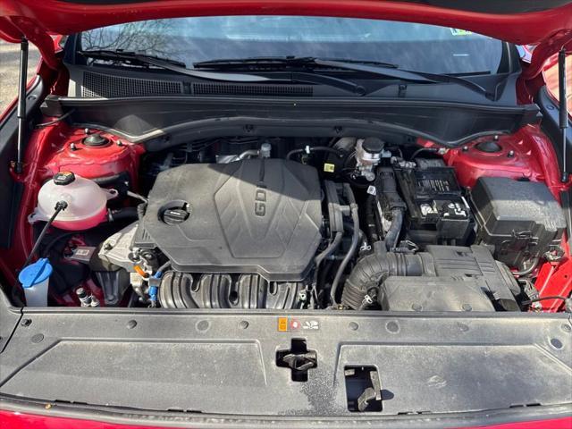used 2022 Hyundai Santa Fe car, priced at $25,549