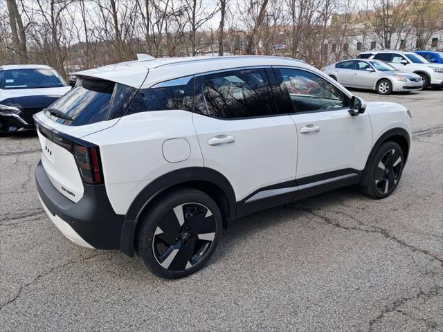 new 2025 Nissan Kicks car, priced at $28,019
