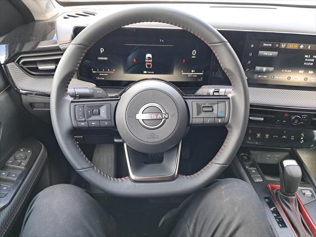 new 2025 Nissan Kicks car, priced at $28,019