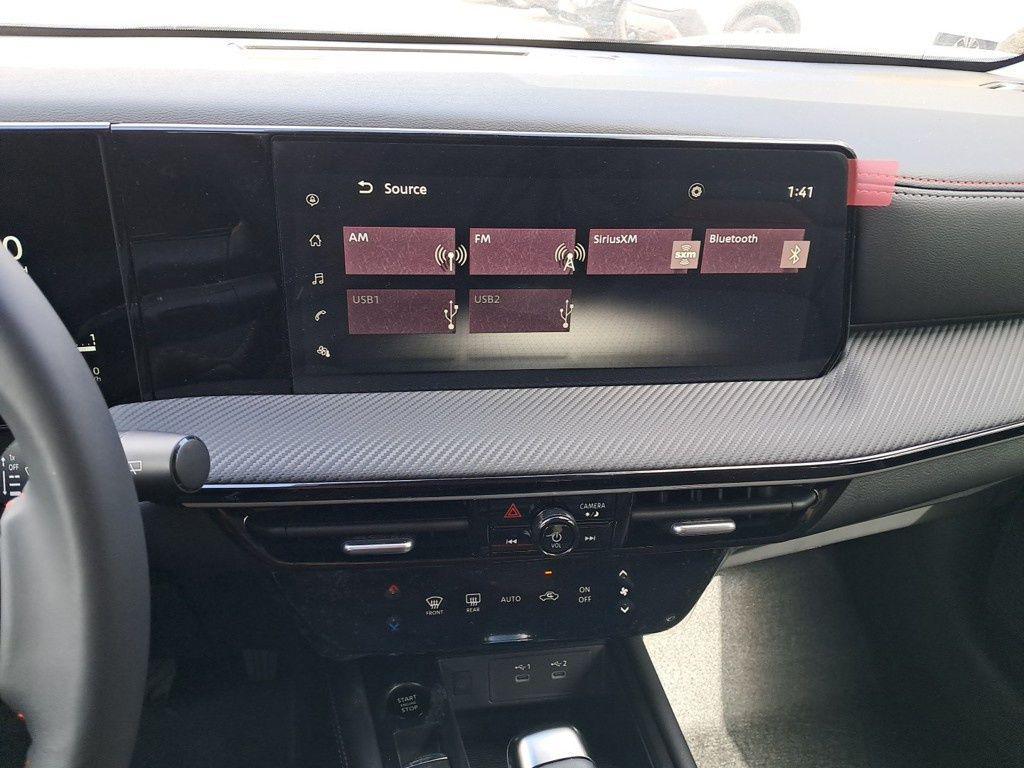 new 2025 Nissan Kicks car, priced at $28,019