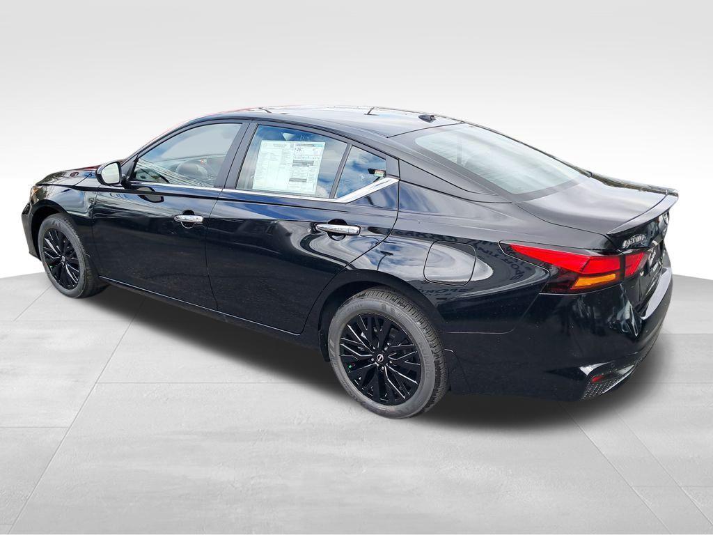 new 2025 Nissan Altima car, priced at $30,666