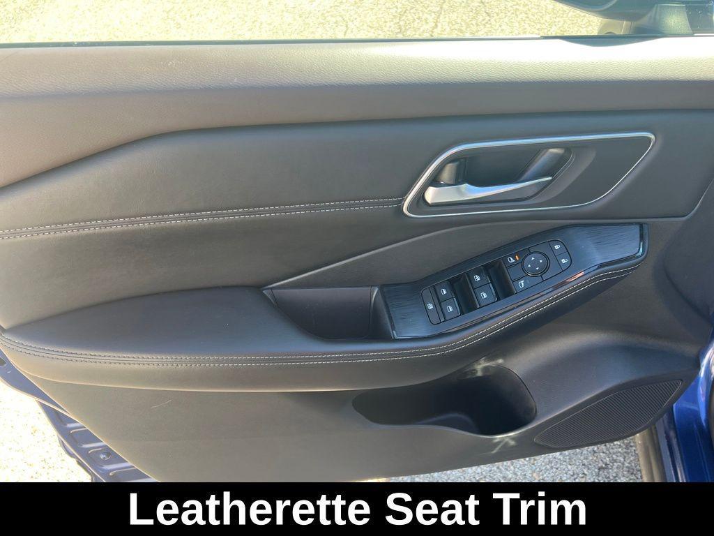 used 2021 Nissan Rogue car, priced at $17,815