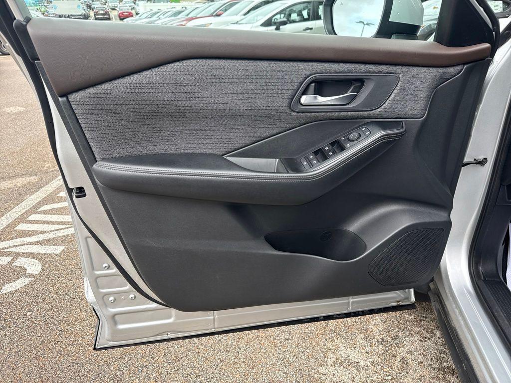 used 2022 Nissan Rogue car, priced at $21,931