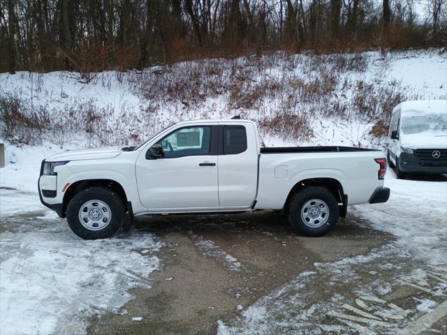 new 2025 Nissan Frontier car, priced at $34,087