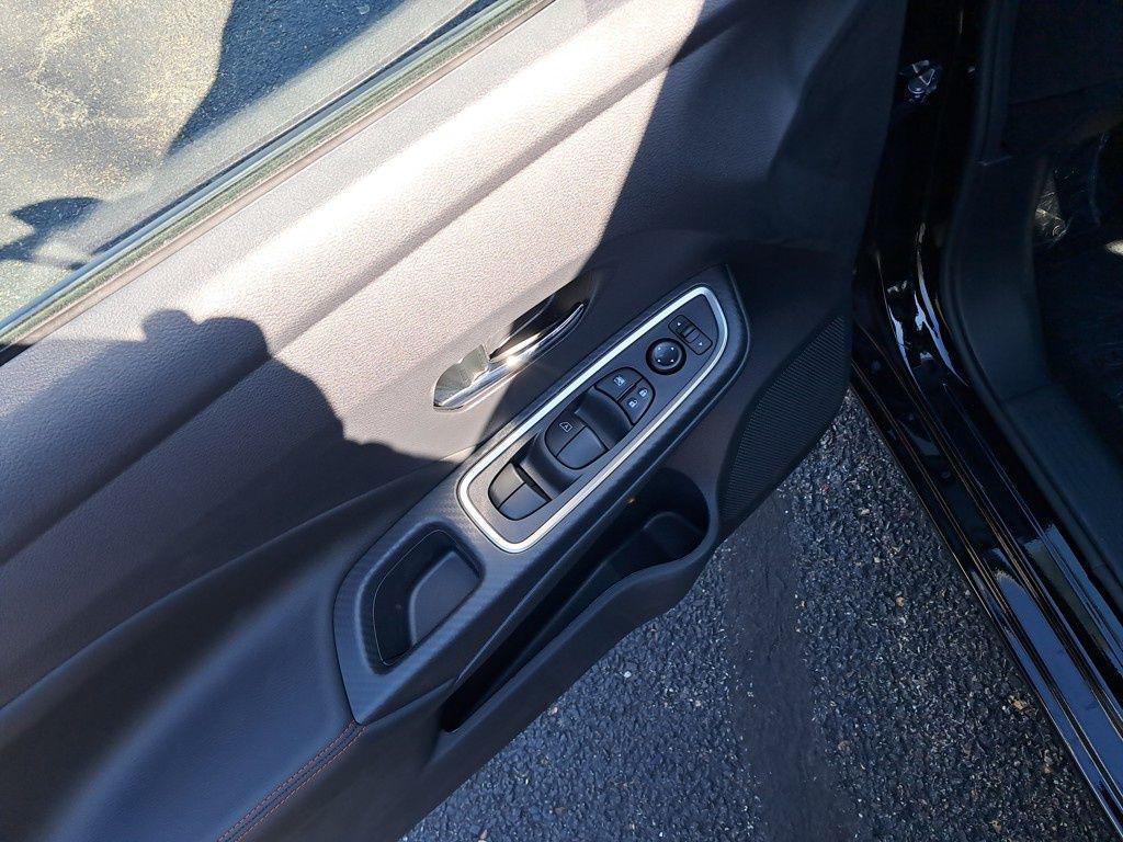 new 2025 Nissan Versa car, priced at $22,432