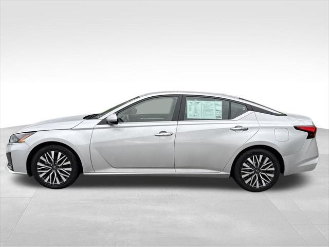 used 2023 Nissan Altima car, priced at $19,687