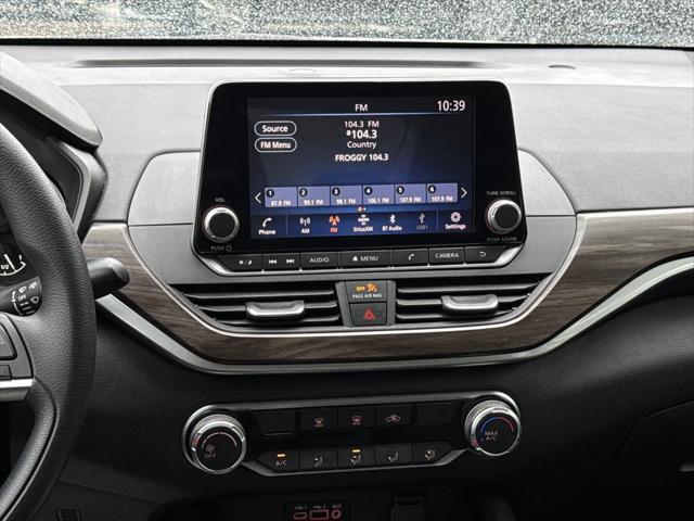 used 2023 Nissan Altima car, priced at $19,687