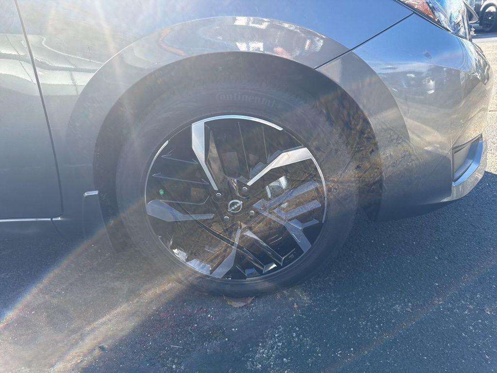 new 2025 Nissan Versa car, priced at $21,558