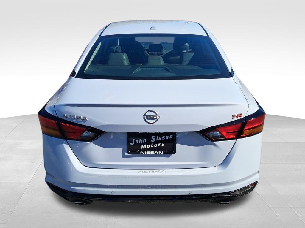new 2025 Nissan Altima car, priced at $29,011