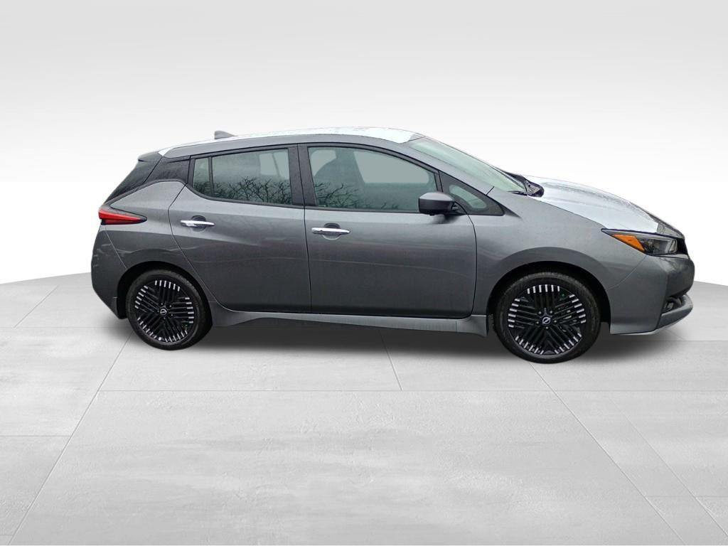 new 2025 Nissan Leaf car, priced at $35,903