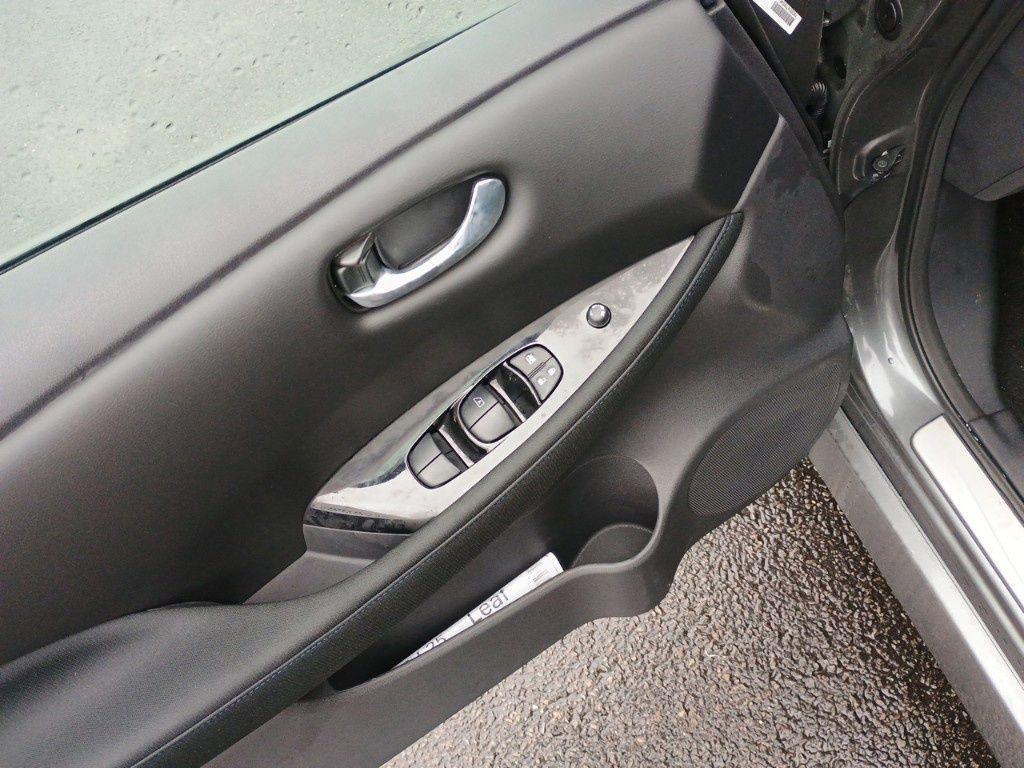 new 2025 Nissan Leaf car, priced at $35,903