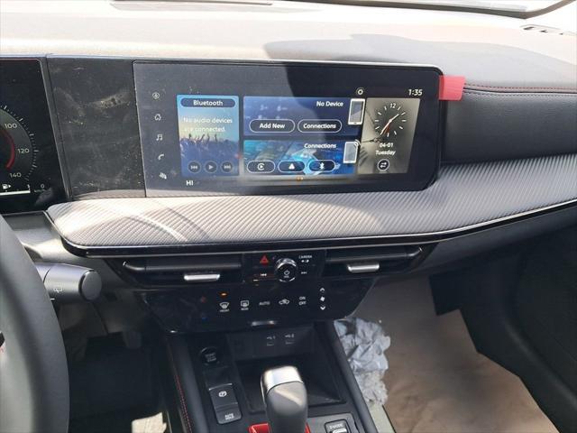 new 2025 Nissan Kicks car, priced at $28,075