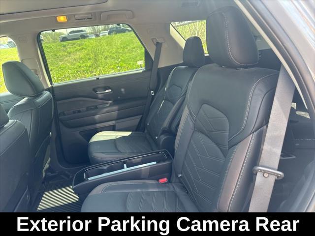used 2022 Nissan Pathfinder car, priced at $37,625