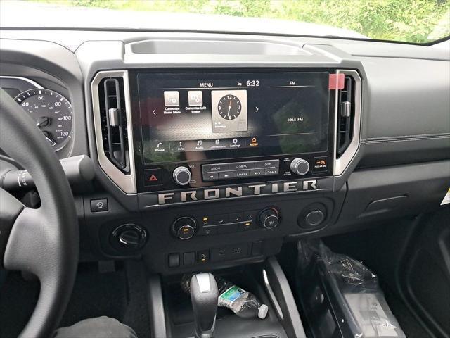 new 2025 Nissan Frontier car, priced at $39,305