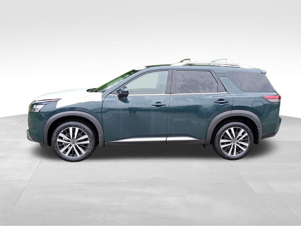 new 2025 Nissan Pathfinder car, priced at $50,380
