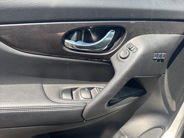 used 2019 Nissan Rogue car, priced at $13,995
