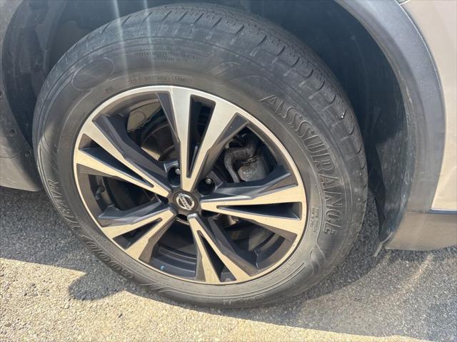 used 2019 Nissan Rogue car, priced at $13,995