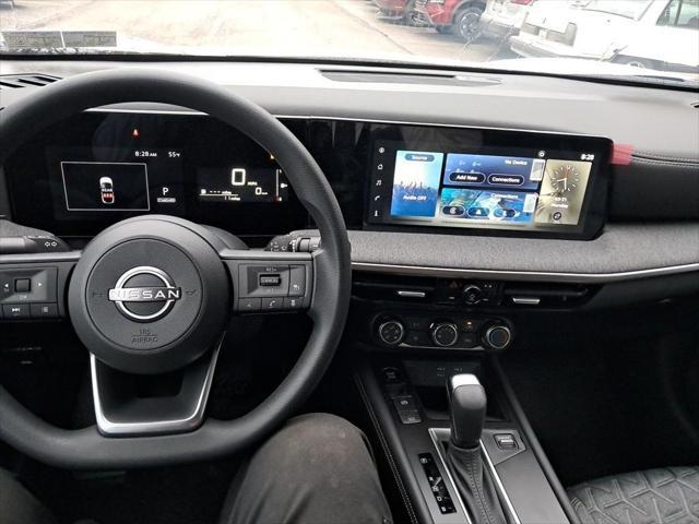 new 2025 Nissan Kicks car, priced at $27,648