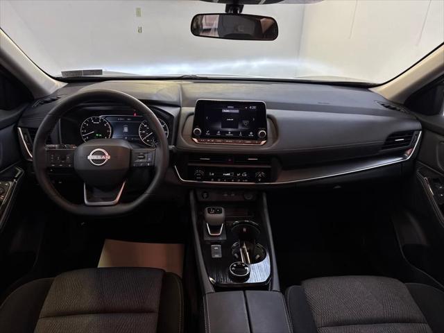 used 2025 Nissan Rogue car, priced at $29,575
