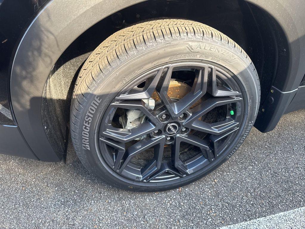 new 2026 Nissan Kicks car, priced at $31,176