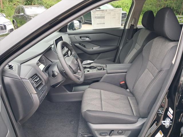 new 2025 Nissan Rogue car, priced at $33,385