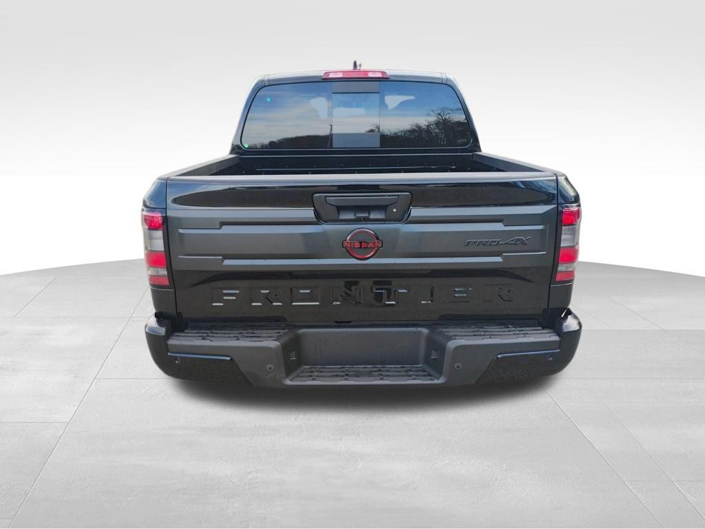 new 2025 Nissan Frontier car, priced at $40,515
