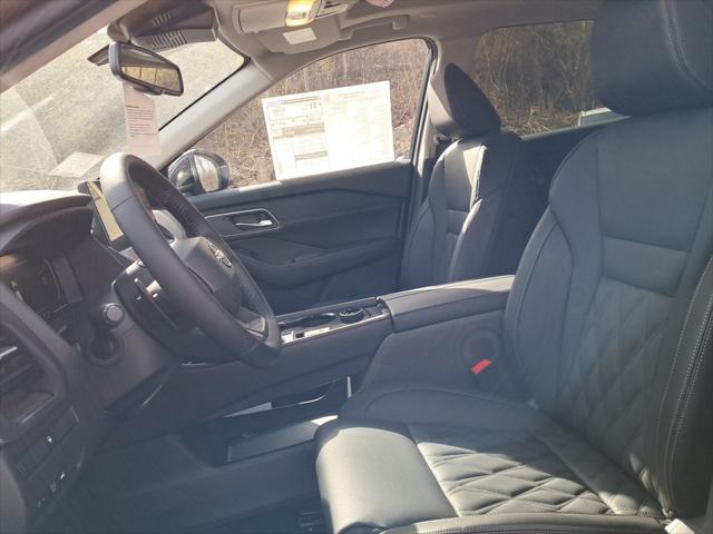 new 2025 Nissan Rogue car, priced at $43,532