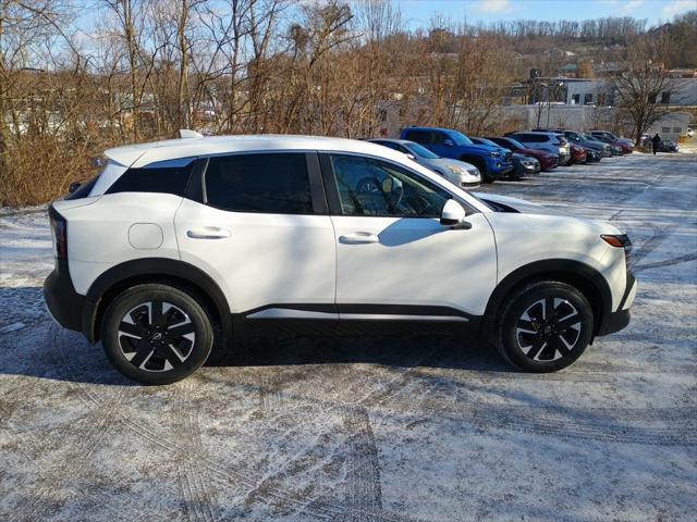 new 2025 Nissan Kicks car, priced at $25,489