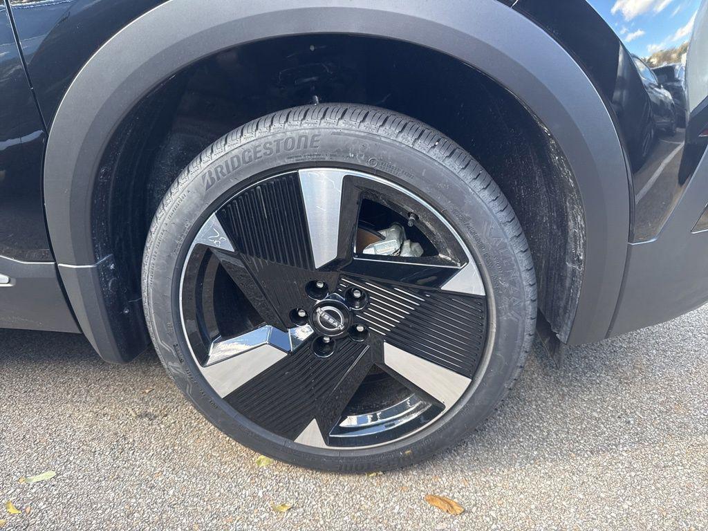 new 2026 Nissan Kicks car, priced at $29,732