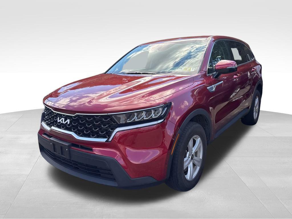 used 2023 Kia Sorento car, priced at $21,328