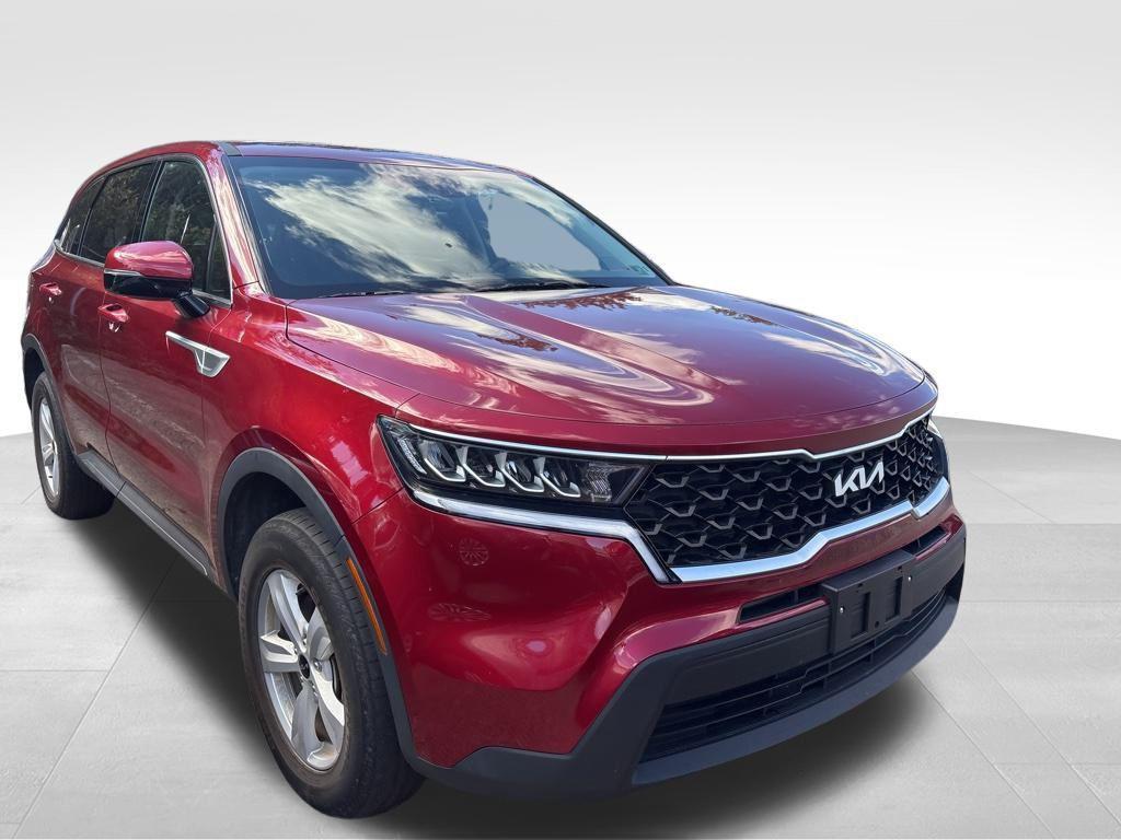 used 2023 Kia Sorento car, priced at $21,328
