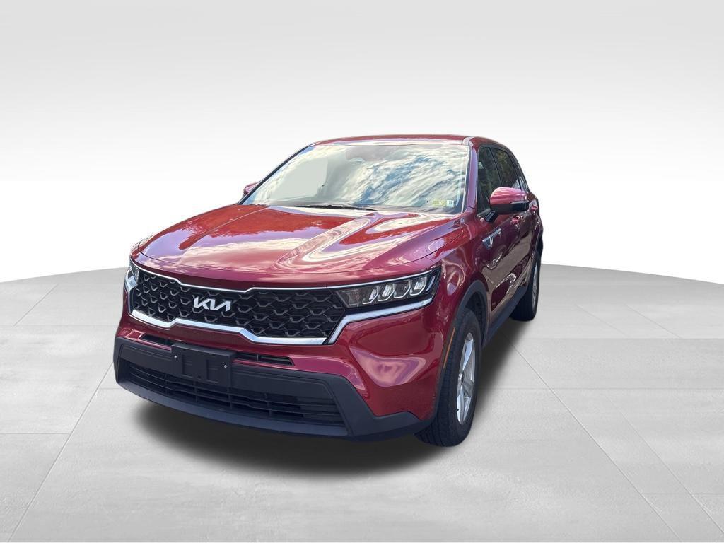 used 2023 Kia Sorento car, priced at $21,328