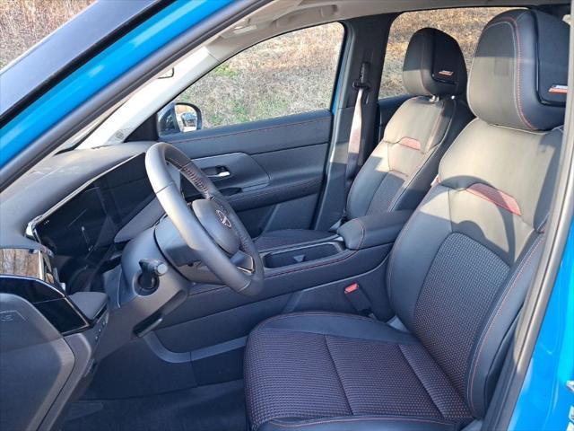 new 2025 Nissan Kicks car, priced at $30,249