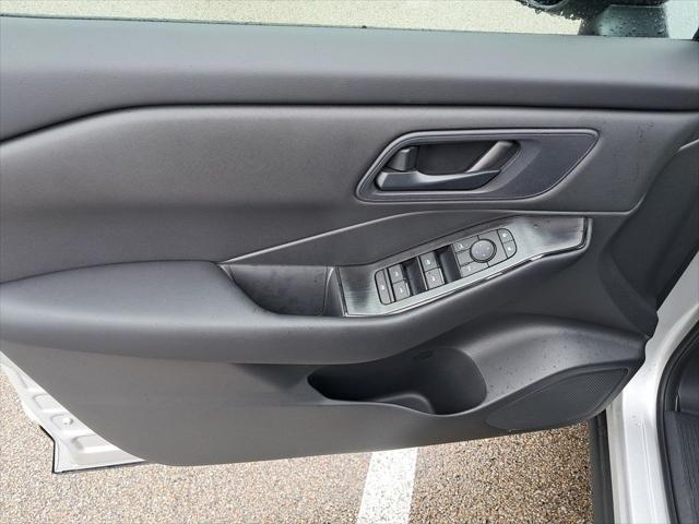 new 2025 Nissan Rogue car, priced at $31,019