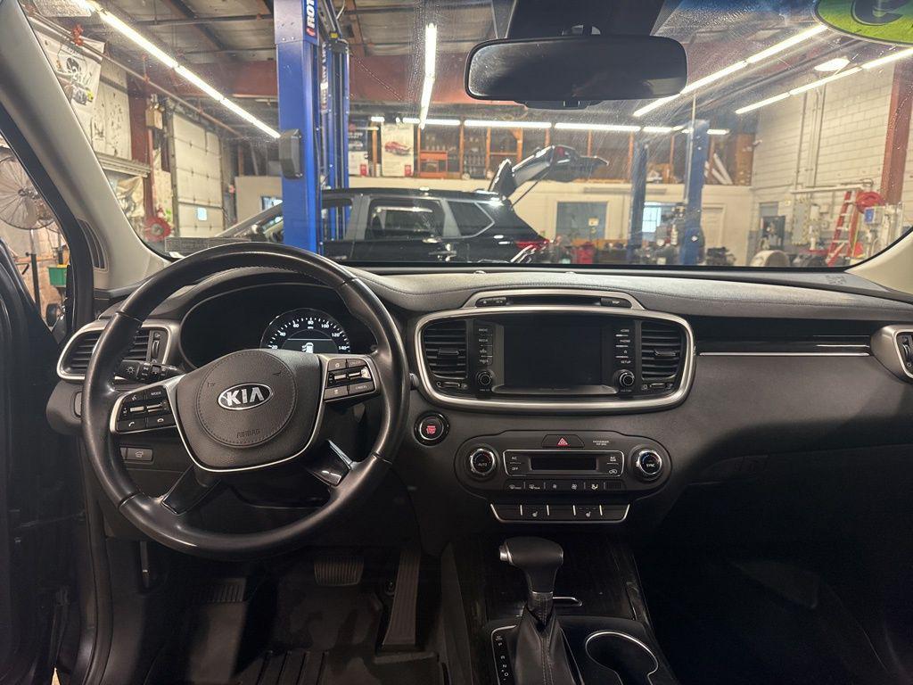 used 2019 Kia Sorento car, priced at $17,827