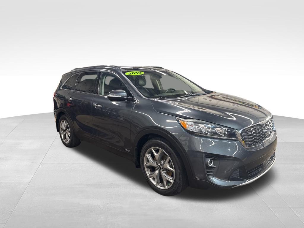 used 2019 Kia Sorento car, priced at $17,827