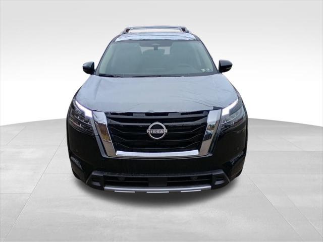new 2025 Nissan Pathfinder car, priced at $44,042
