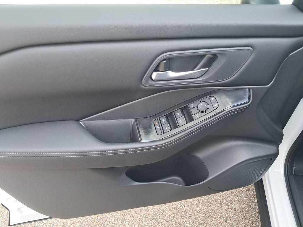 new 2026 Nissan Rogue car, priced at $31,342
