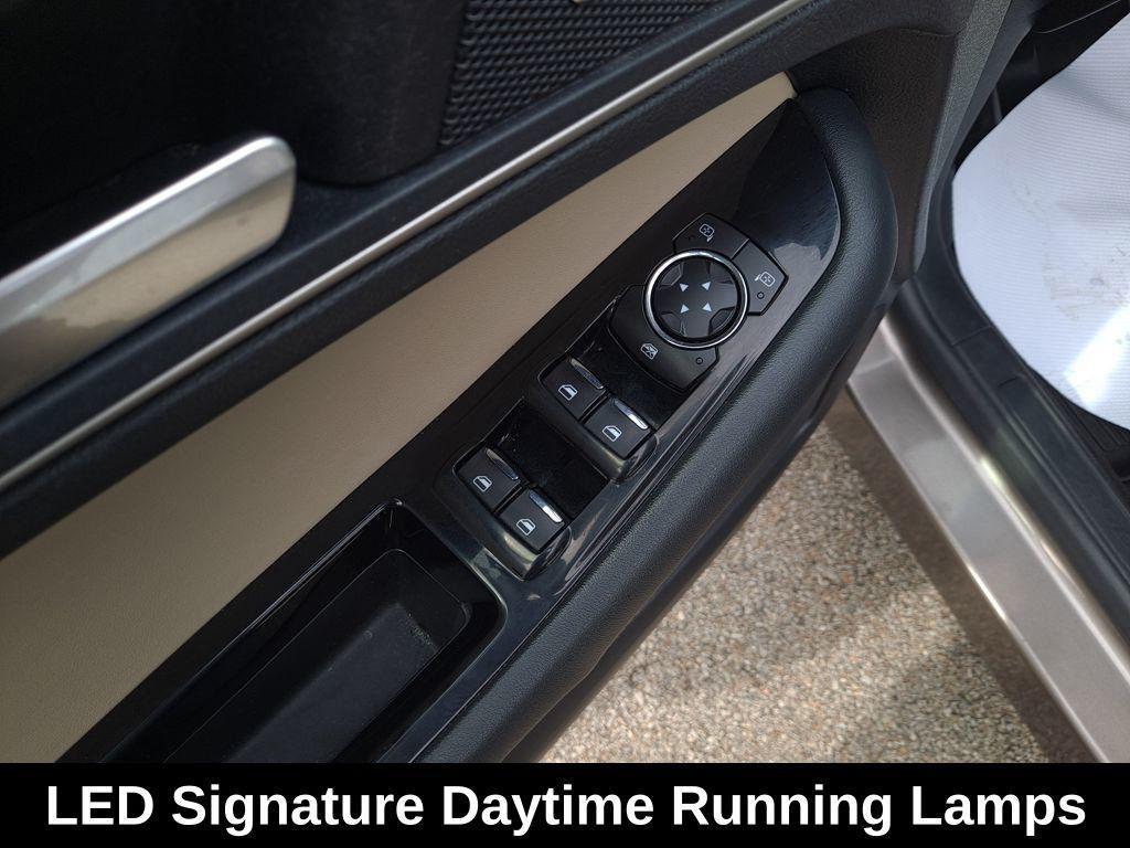 used 2019 Ford Edge car, priced at $15,633