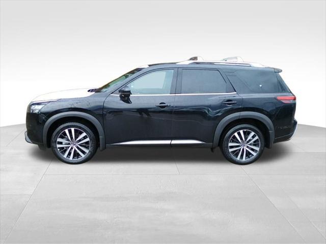 new 2025 Nissan Pathfinder car, priced at $50,424