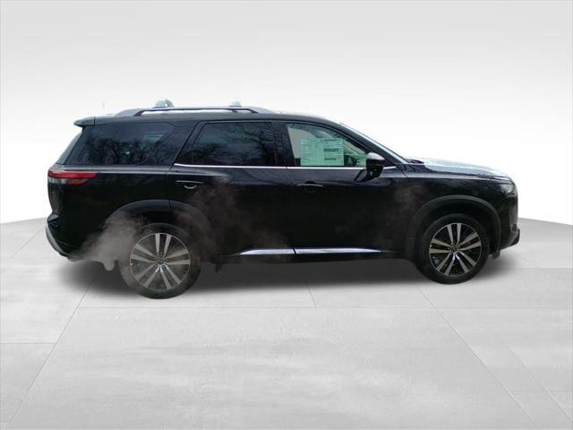 new 2025 Nissan Pathfinder car, priced at $50,424