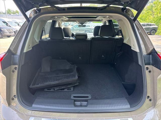 used 2024 Nissan Rogue car, priced at $27,989
