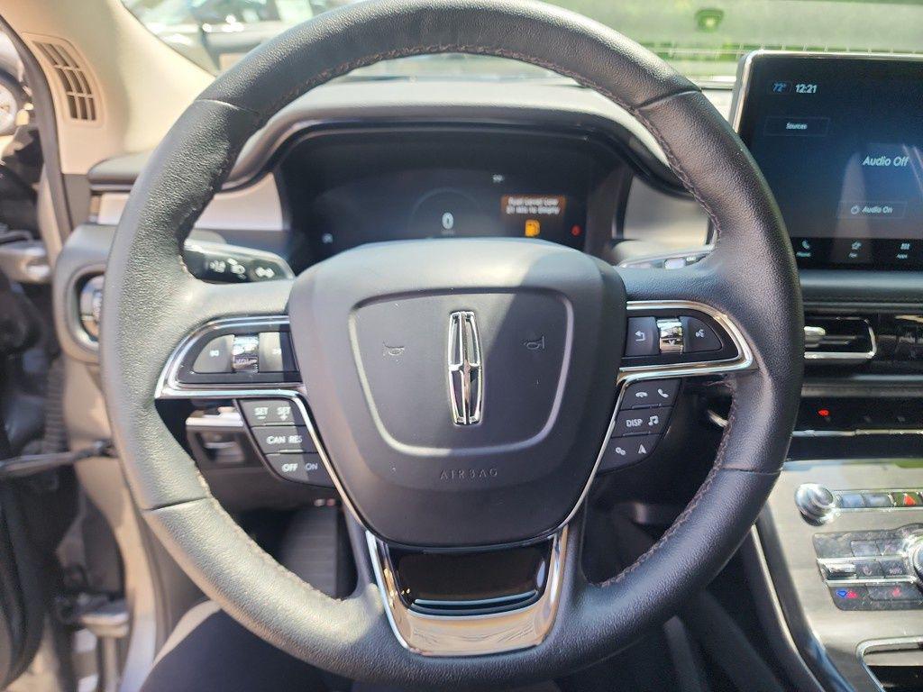 used 2022 Lincoln Nautilus car, priced at $23,628