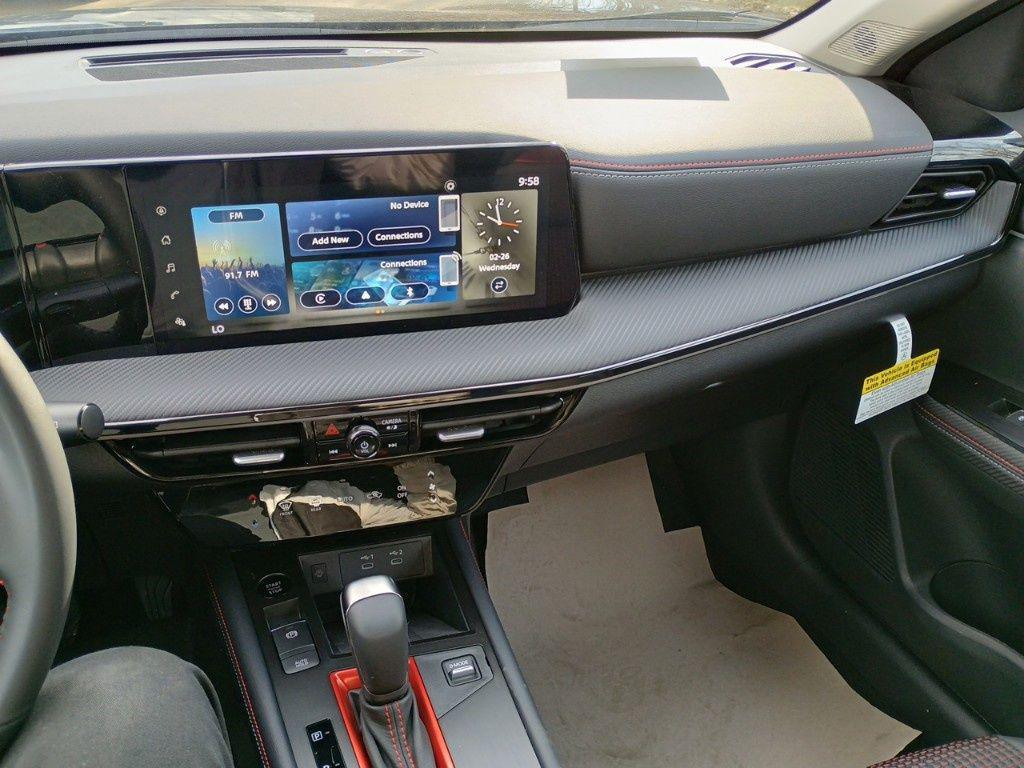 new 2025 Nissan Kicks car, priced at $28,902