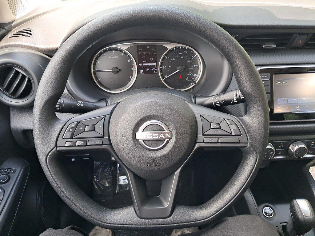 new 2025 Nissan Kicks car, priced at $23,232