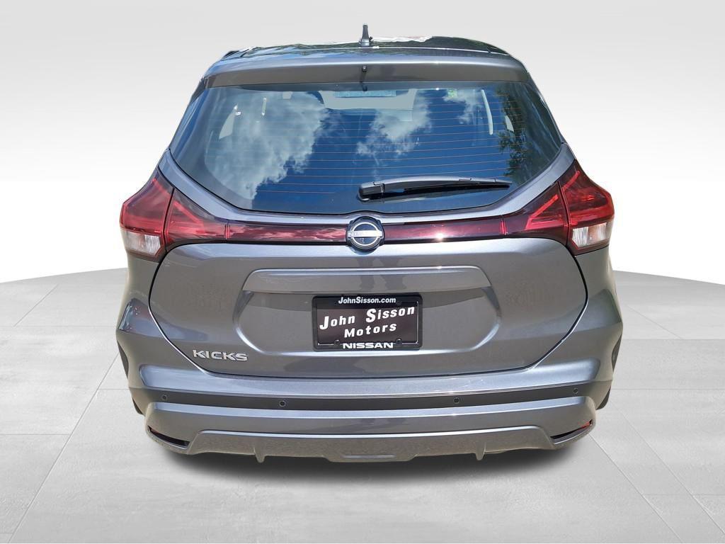 new 2025 Nissan Kicks car, priced at $23,232
