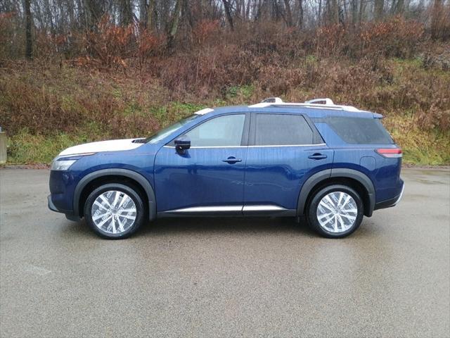 new 2025 Nissan Pathfinder car, priced at $51,323