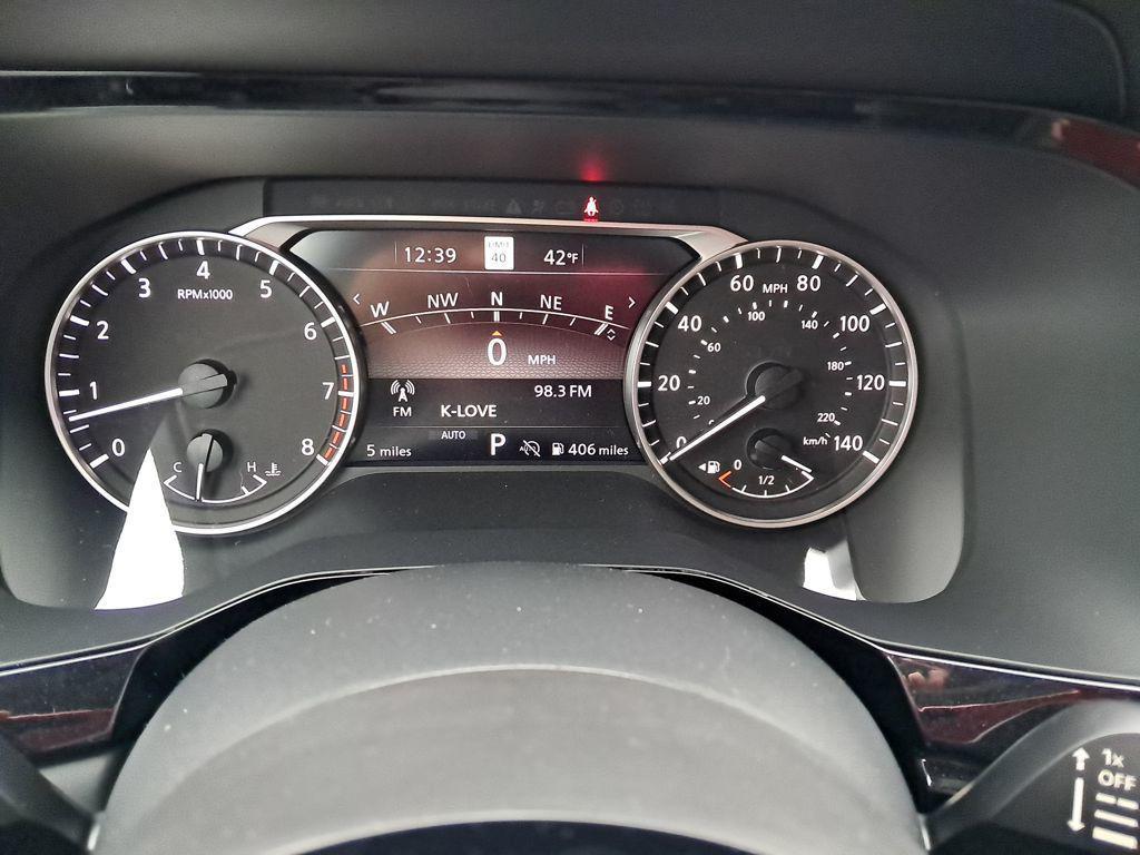 new 2025 Nissan Pathfinder car, priced at $40,529